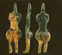 La dame de Villers-Carbonnel (Somme) (-4000)